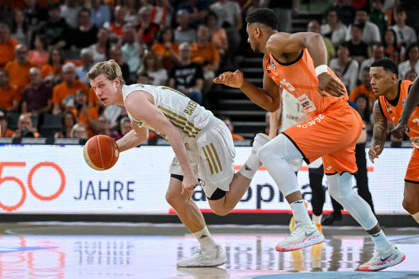 崔康熙再度 崔康熙再度