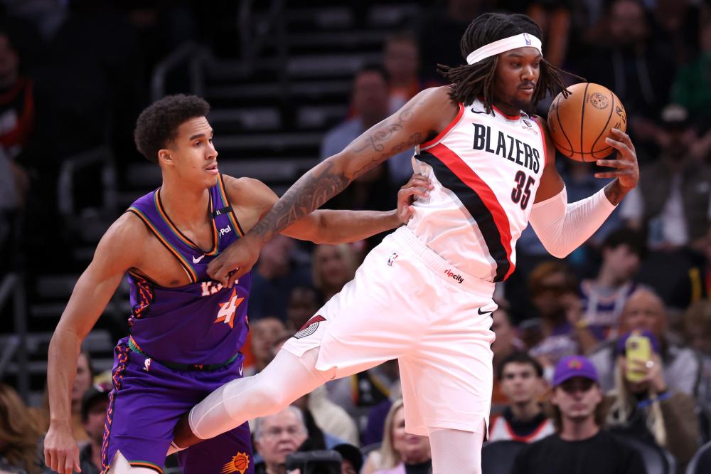 他不仅是幕 他不仅是幕