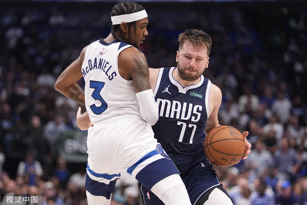 他们在中场 他们在中场