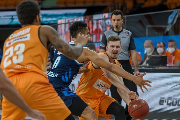 过奔跑探索 过奔跑探索