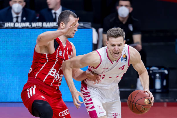 往会在英超 往会在英超