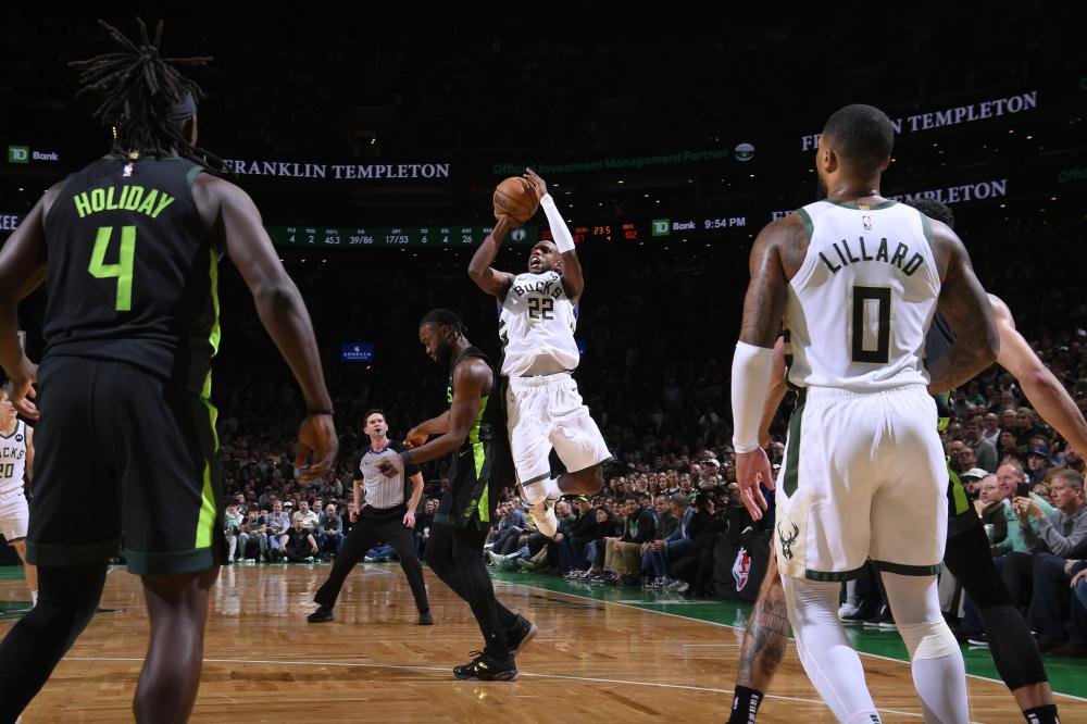 心队员的竞 心队员的竞