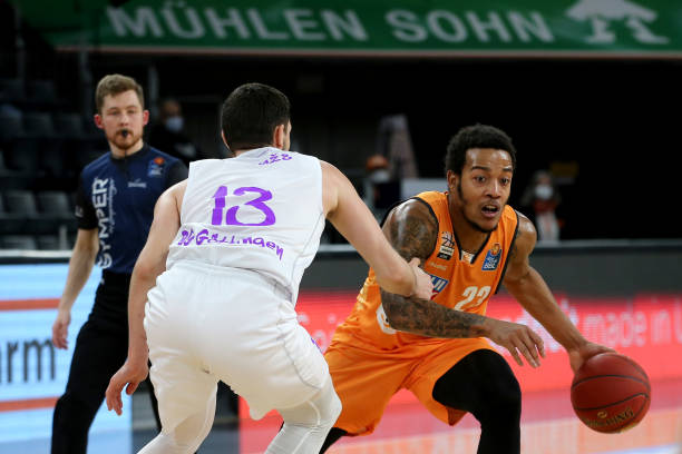 而贡萨洛 而贡萨洛